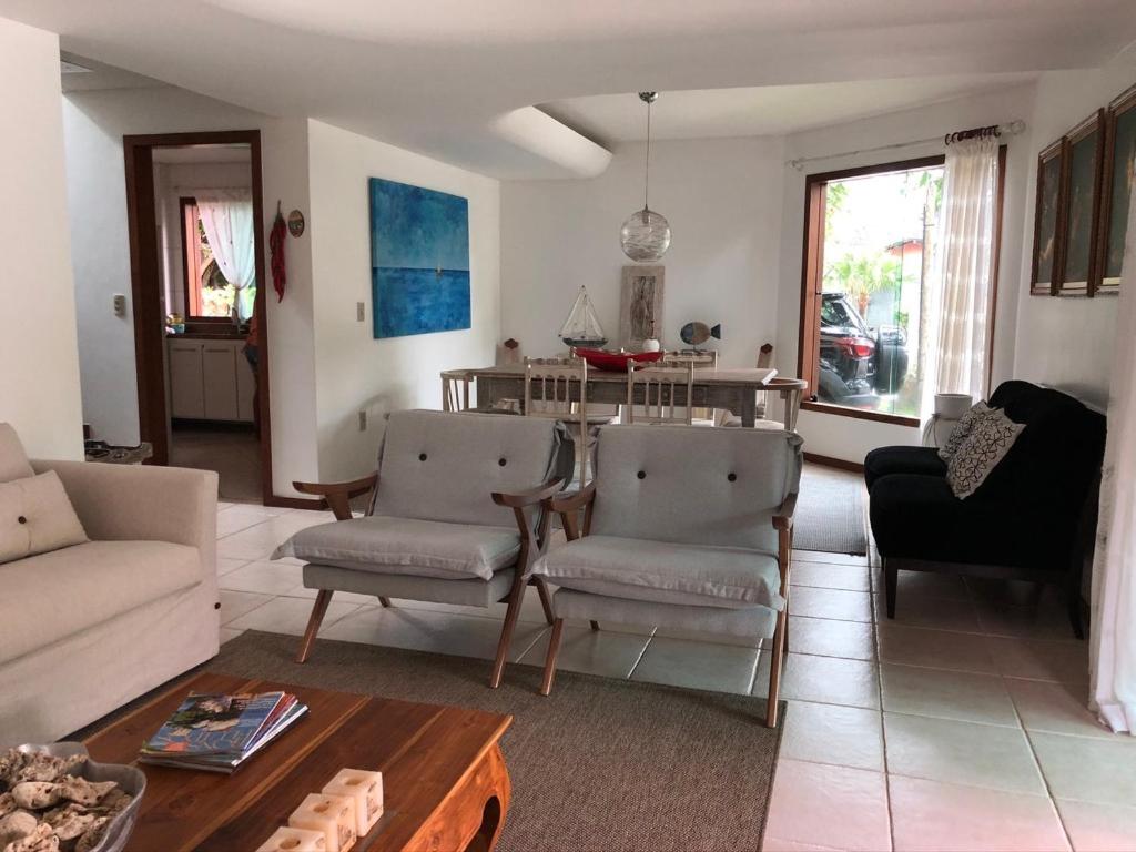  Casa de Temporada Charmosa