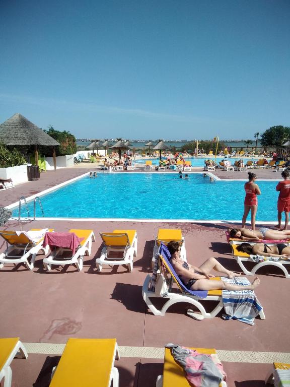 Photo de la galerie de l'établissement camping 4 étoiles le lac des rêves, à Pérols 15 autres photos