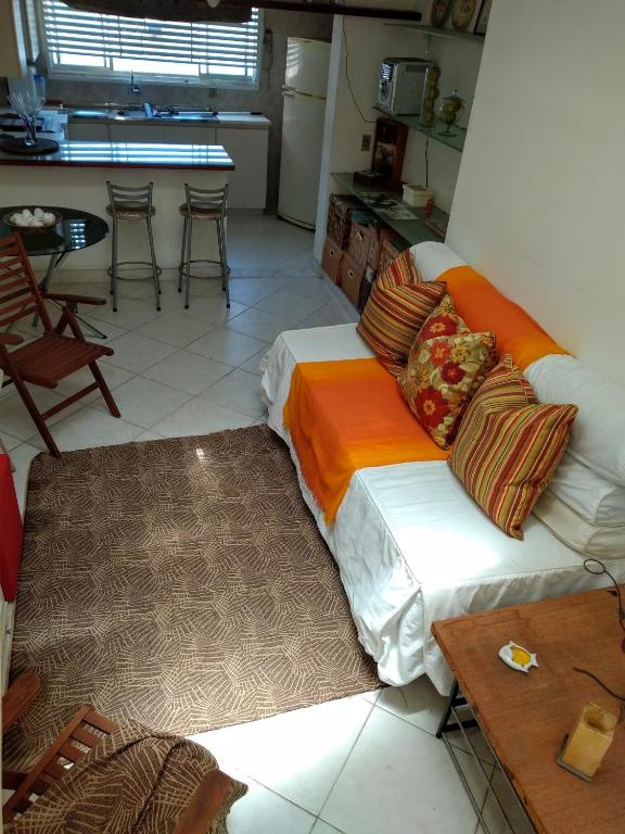  Apto 60m2 STD no Arpoador a uma quadra das praias