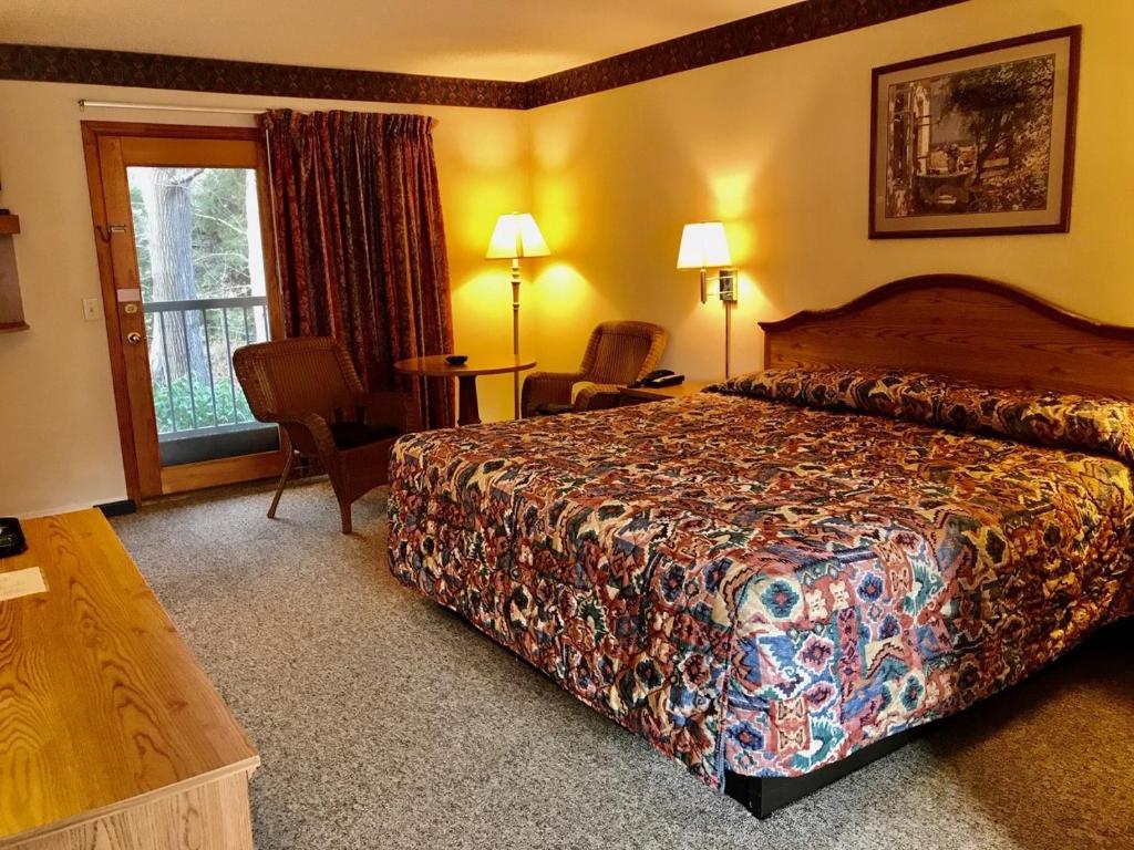 Four Seasons Inn, Maggie Valley – Updated 2023 Prices