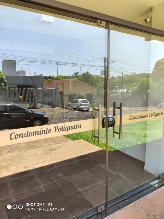  Apartamento Foz Centro 01