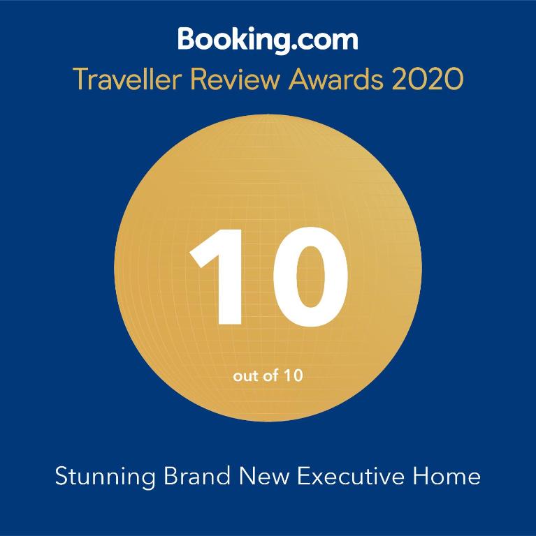 Stunning Modern Retreat - Resim 13