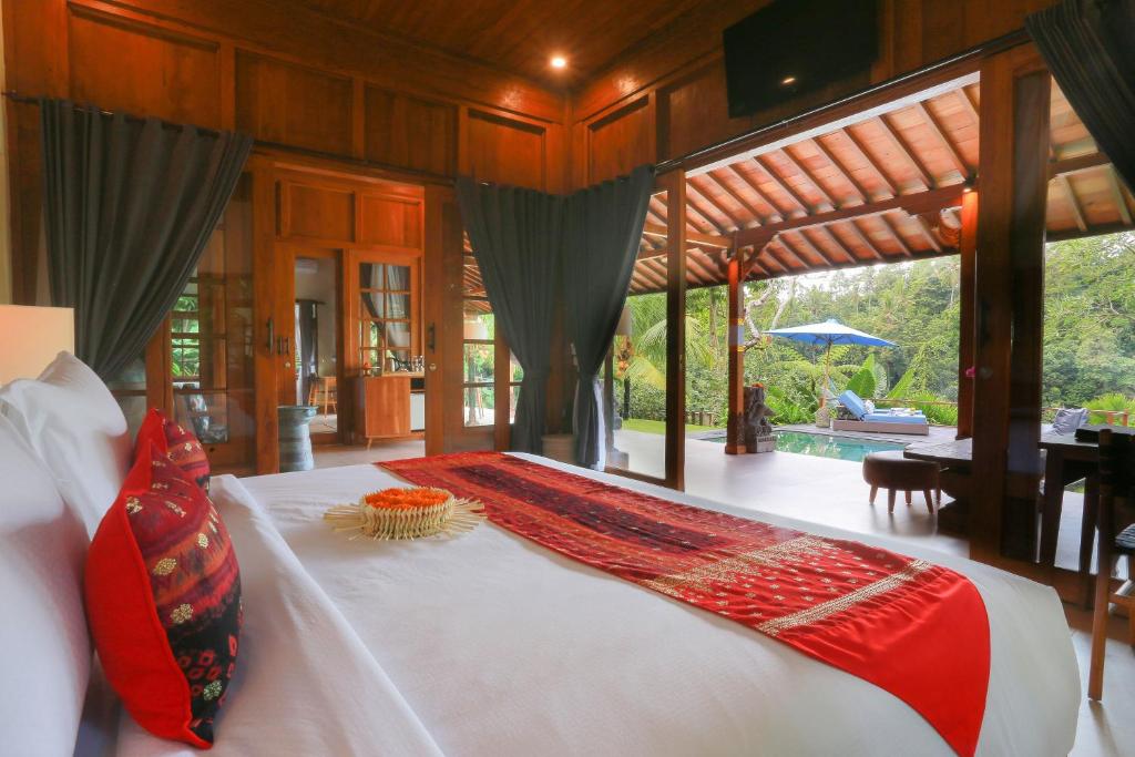 Ubud Valley Boutique Resort - 2