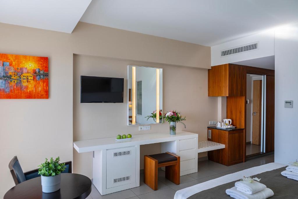 Melissi Beach Hotel & Spa - Chambre Supérieure Avec Piscine / Vue Sur La Mer