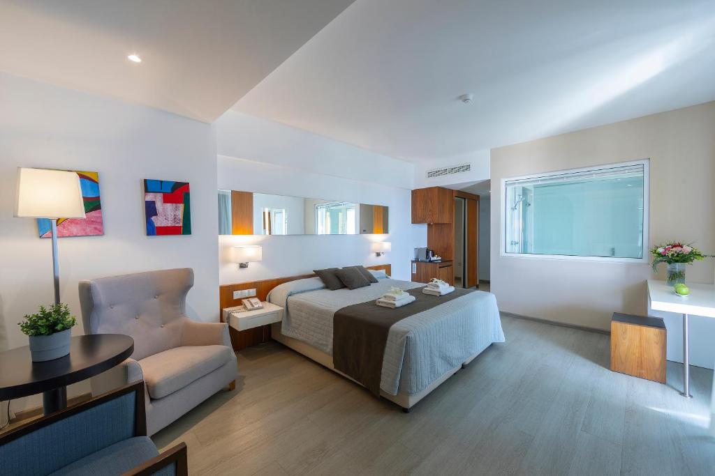Melissi Beach Hotel & Spa - 行政海景室与室外漩涡