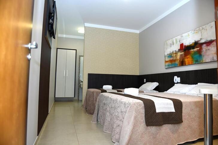  Hotel e Pousada 3 de Abril
