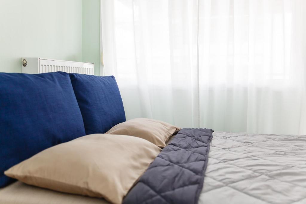 A bed or beds in a room at Velis apartment Thessaloniki