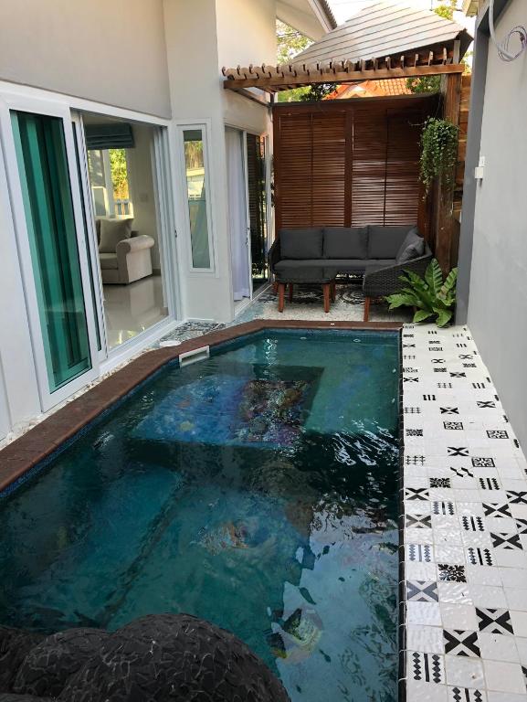 Bazén v ubytování Origin hua hin poolvilla nebo v jeho okolí