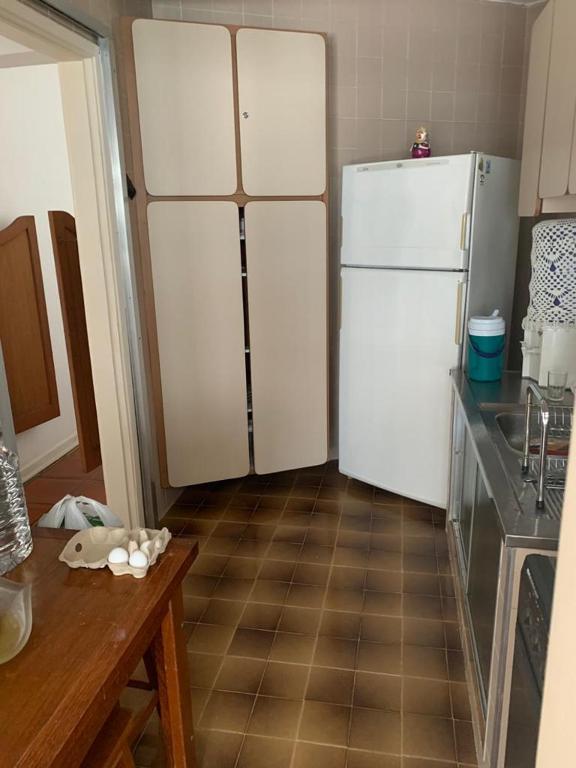  AP GUARUJA ENSEADA - 2 QUADRAS PRAIA 350m