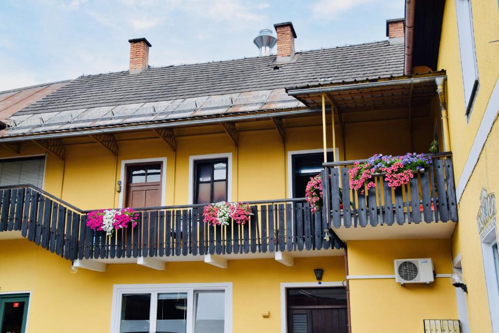 Budova, v ktorej sa penzión/hostinec nachádza
