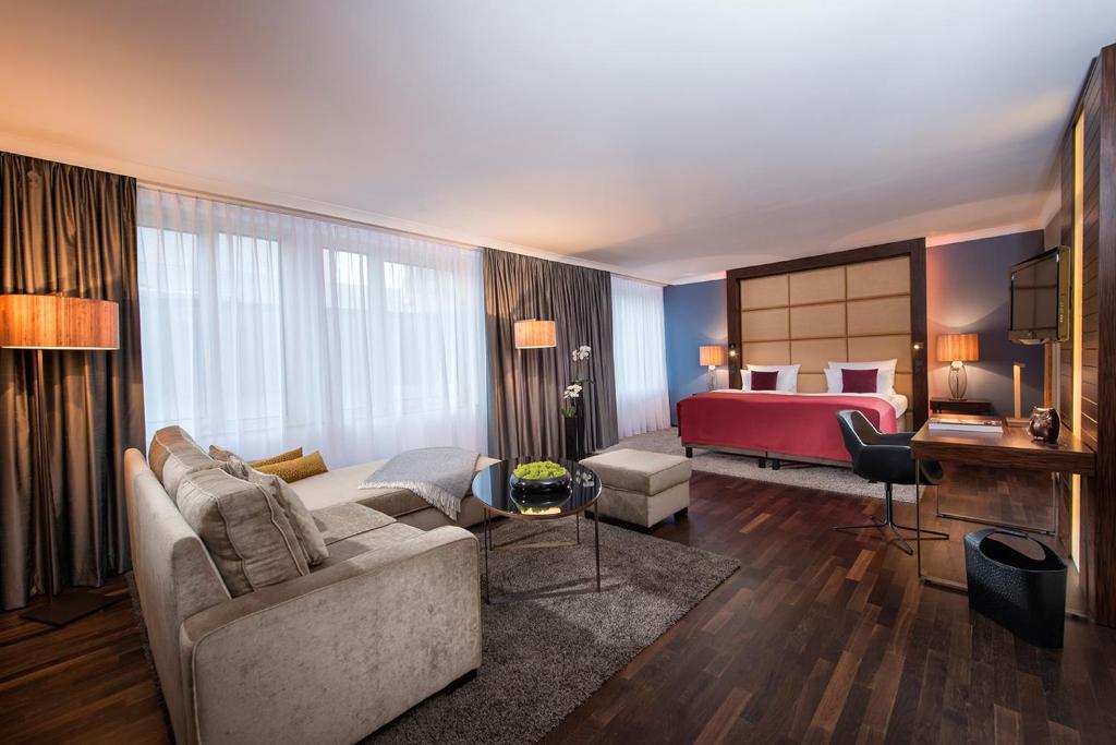 Hotel Palace Berlin - Surprise Family Room