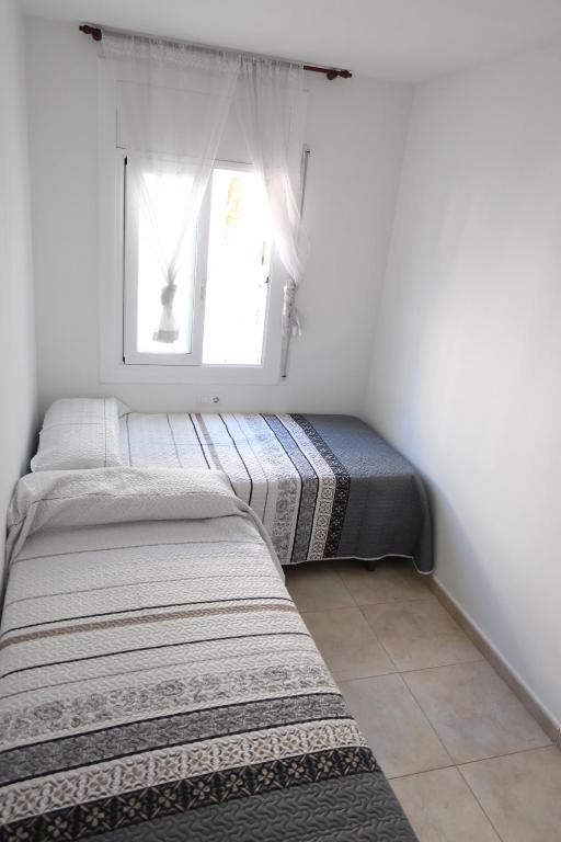 Orlina, Empuriabrava – Updated 2022 Prices