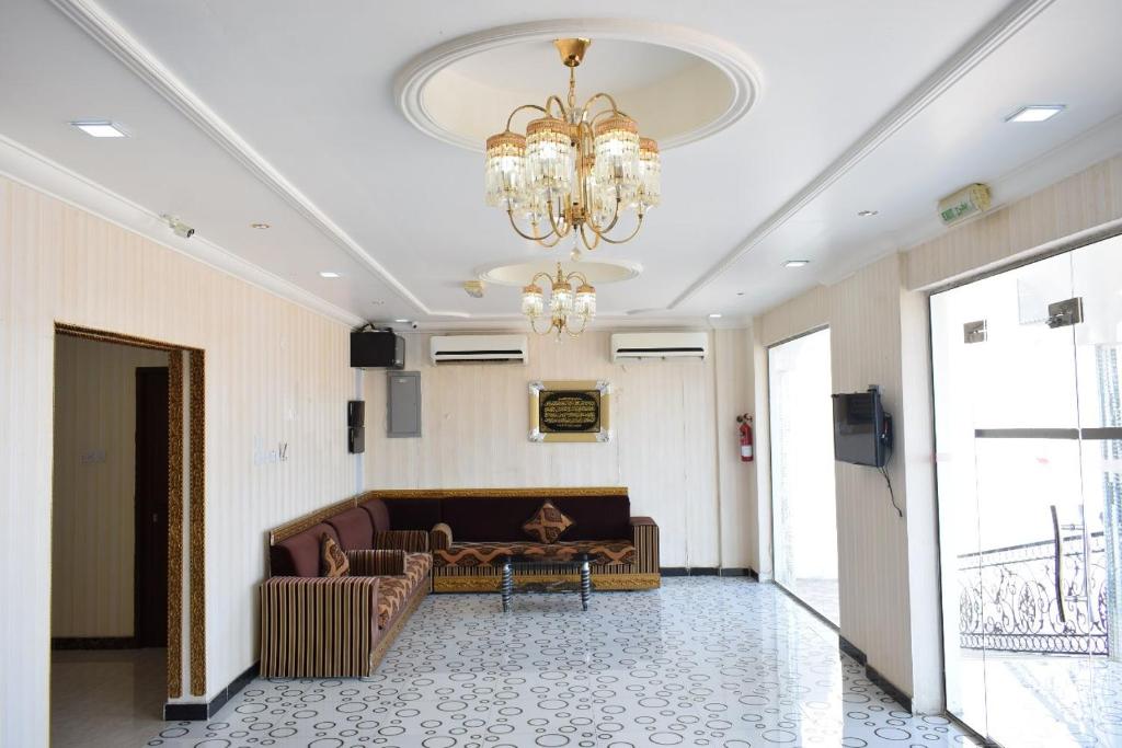 Istumisnurk majutusasutuses Al Taraf Hotel Apartment