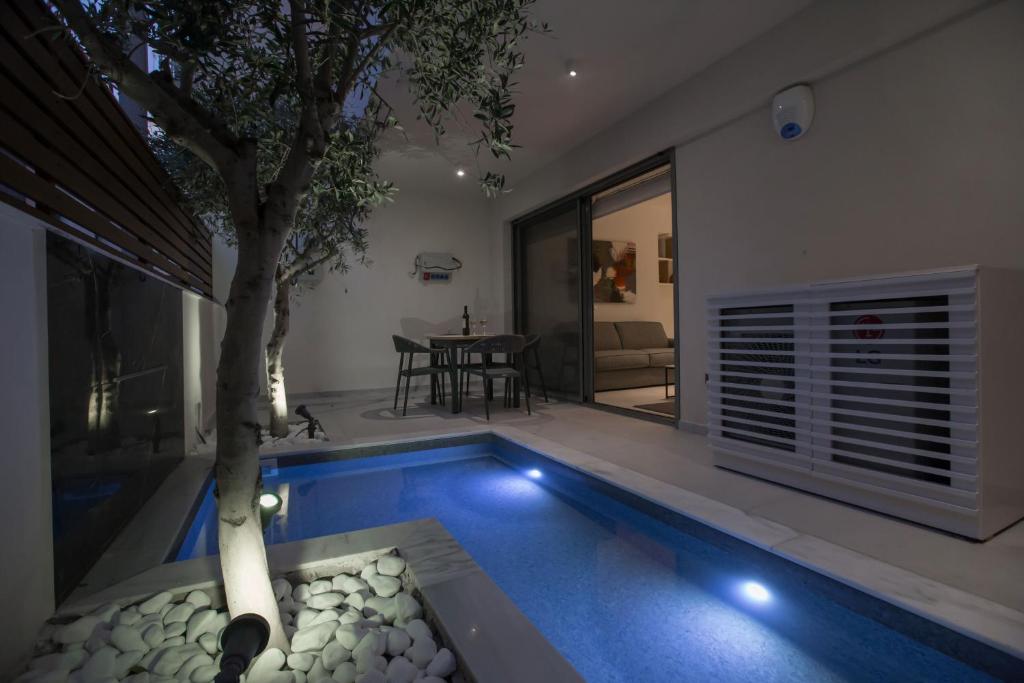 Acropolis Golden Suites by GHH - 2