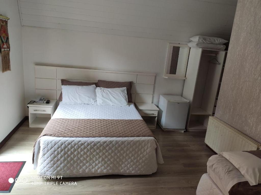 Hotel Cabana Jardim de Flores  Hotel Cabana Jardim de Flores