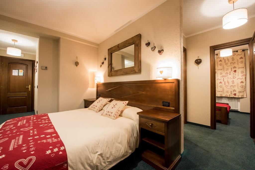 Postel nebo postele na pokoji v ubytování Hotel Stella Del Nord