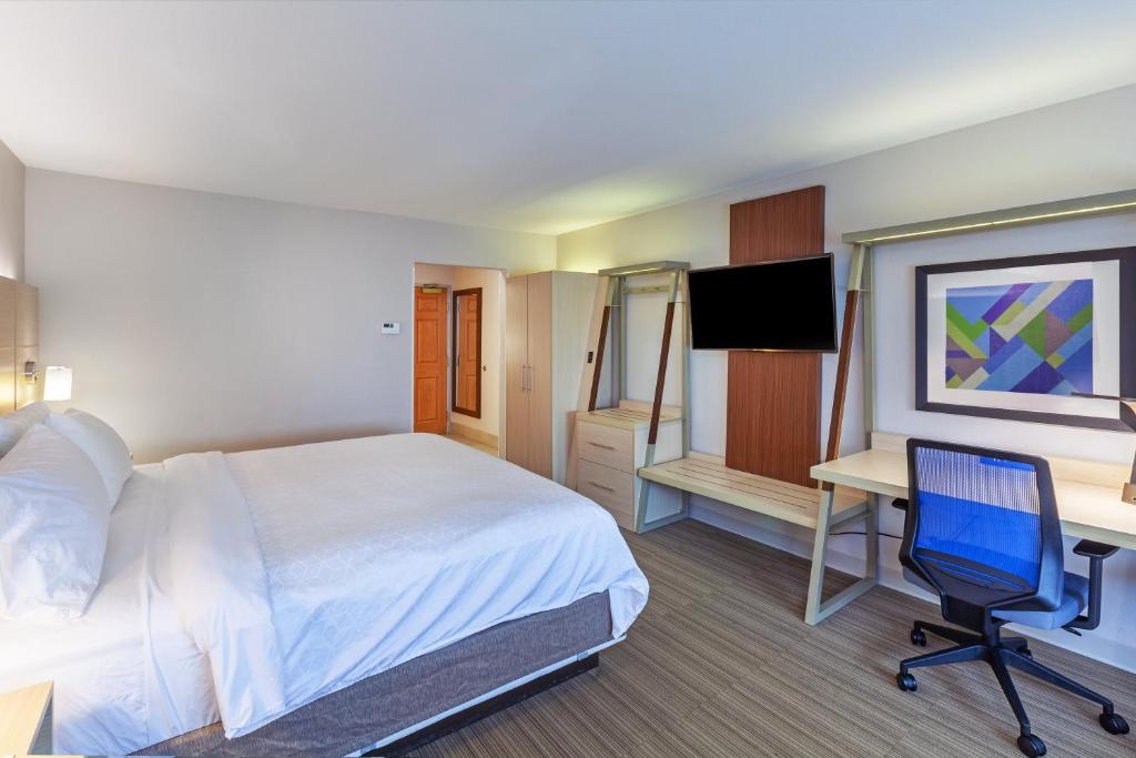 Holiday Inn Express Hotel and Suites Jenks by IHG - Habitación Estándar King