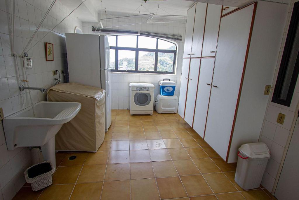  Vista incrível a 100m da praia das Pitangueiras