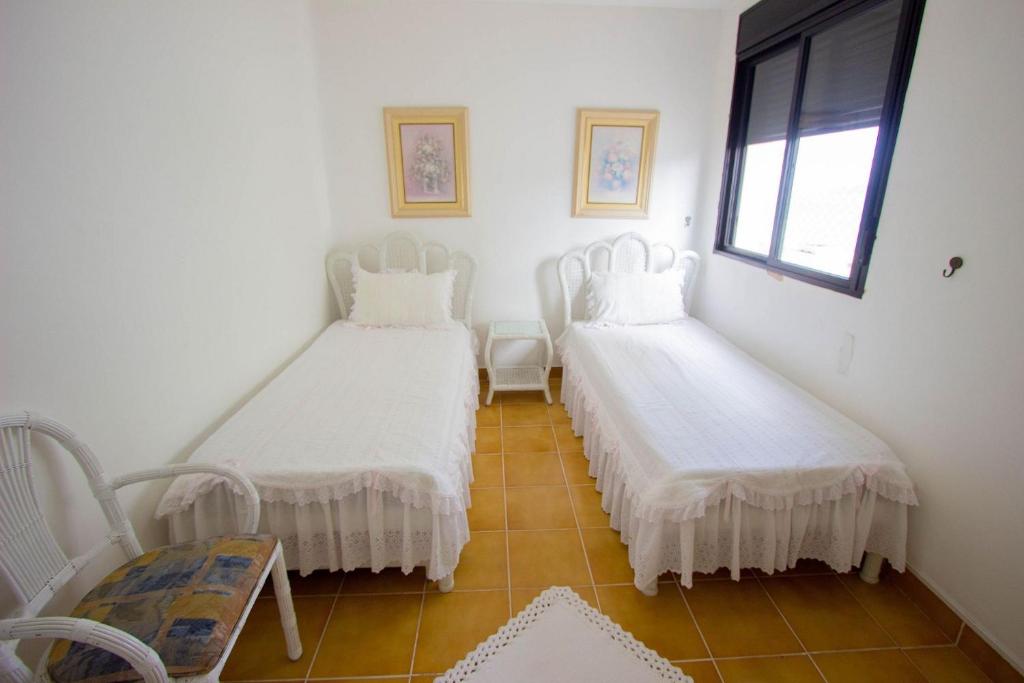  Vista incrível a 100m da praia das Pitangueiras