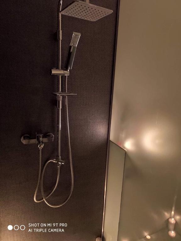 Apartment Wesseling Zentrum Nauerz - One Bedroom Apartment With Terrace - Left