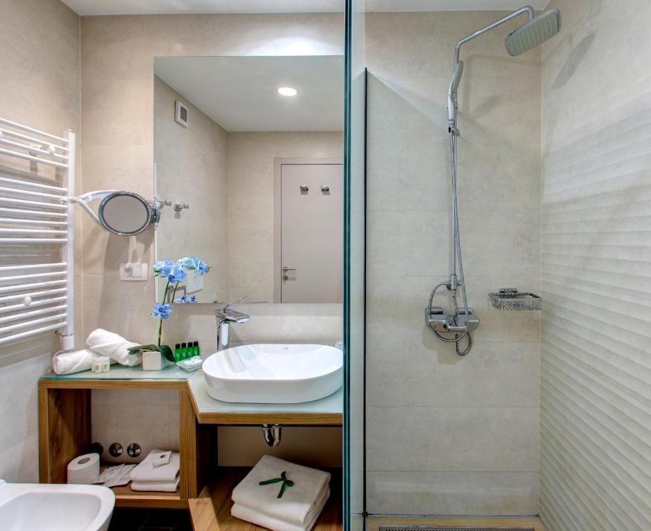 Koupelna v ubytování Hotel Eden