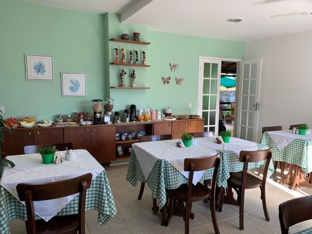 Restaurace v ubytování Pousada Anambé