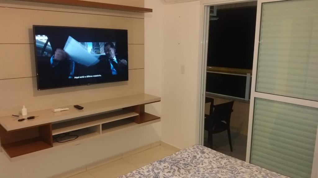  Praia Grande - Edifício Frente ao Mar com Piscina