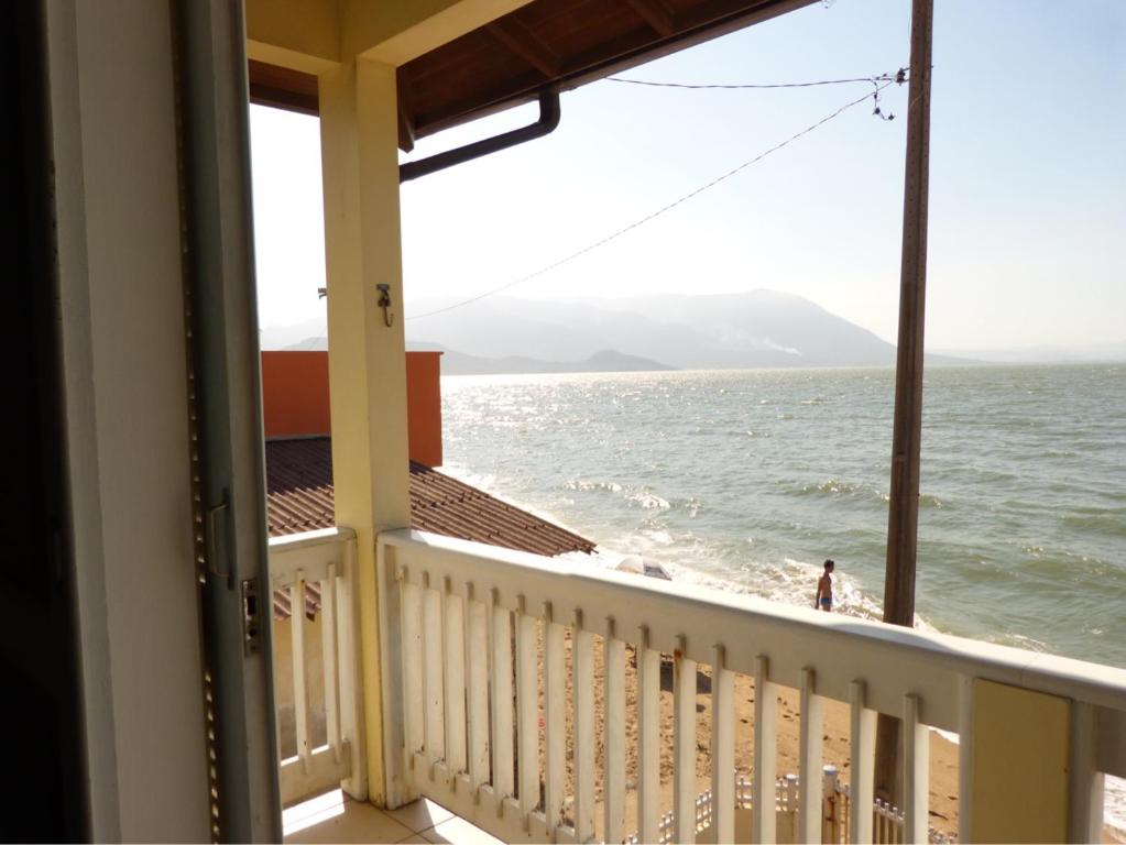  Casa 2 andares frente mar Ribeirão da Ilha Florianópolis
