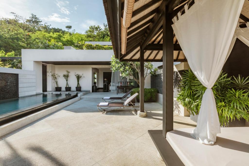 Bazén v ubytování The Pavilions Phuket nebo v jeho okolí
