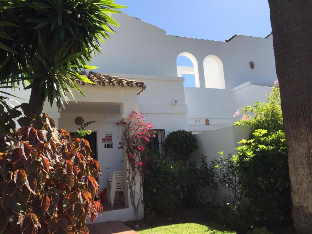 CASA BILGOLA LUXURY 3 BEDROOM HOUSE AT LA QUINTA GOLF COURSE ...