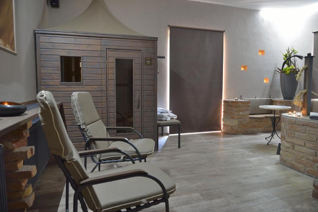 Posezení v ubytování Hotel Via Ironia