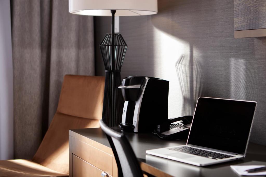 Hôtel Cofortel - Resim 21