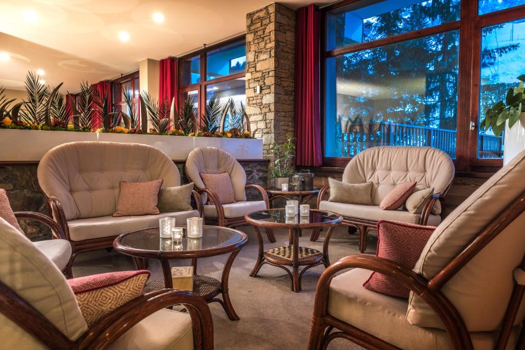 Фотография из галереи Hotel Les Arolles в Мерибеле