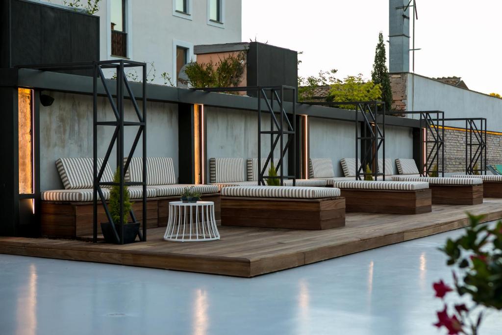 The swimming pool at or close to Old Town Home Trastevere