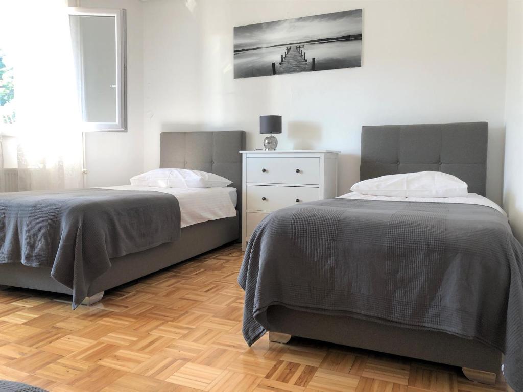 Apartments & Rooms Formenti - 6