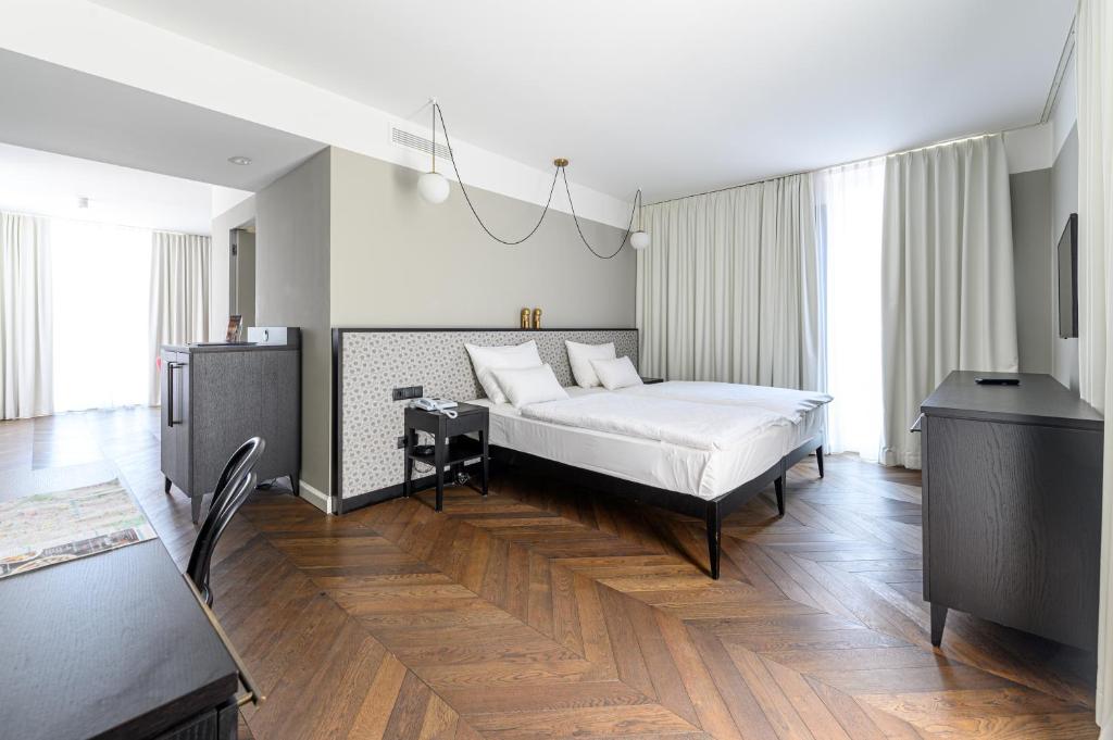 Hotel Caroline - Resim 9