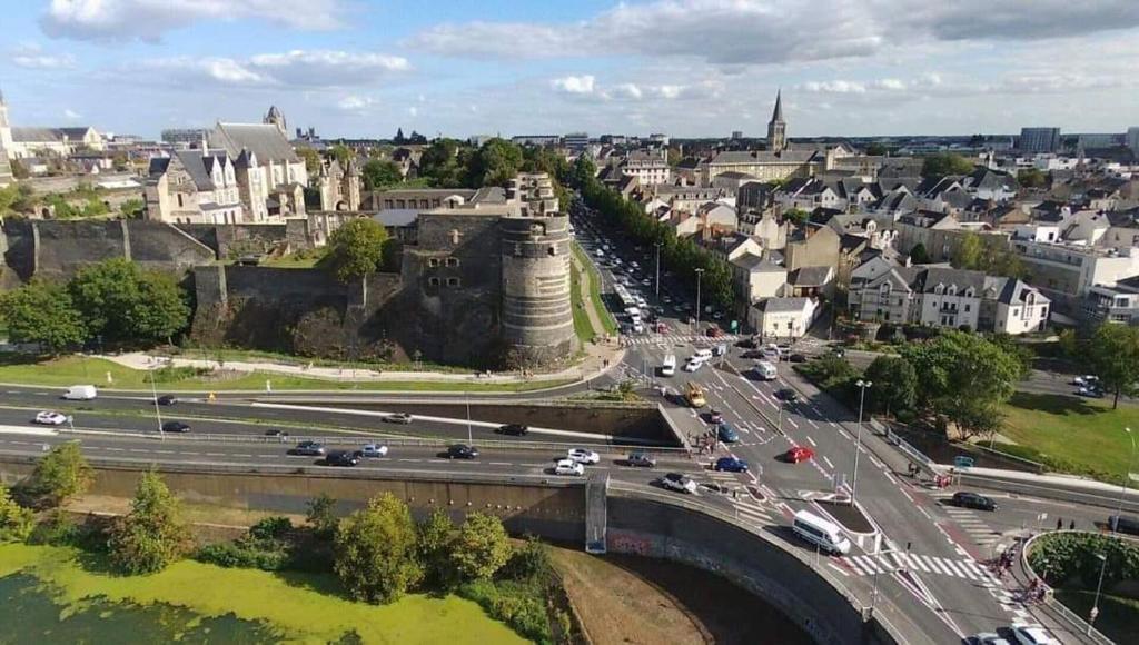Studio Plein Centre Ville D Angers France Booking Com