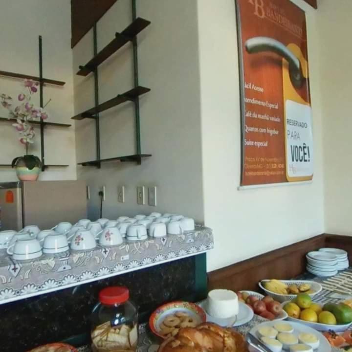  Hotel Bandeirante