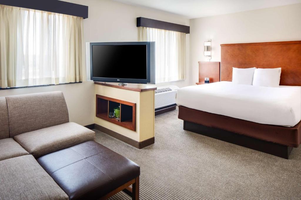 Hyatt Place South Bend/Mishawaka photo