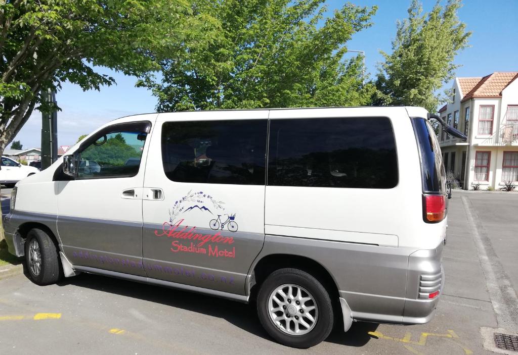 Addington Stadium Motel - Resim 11