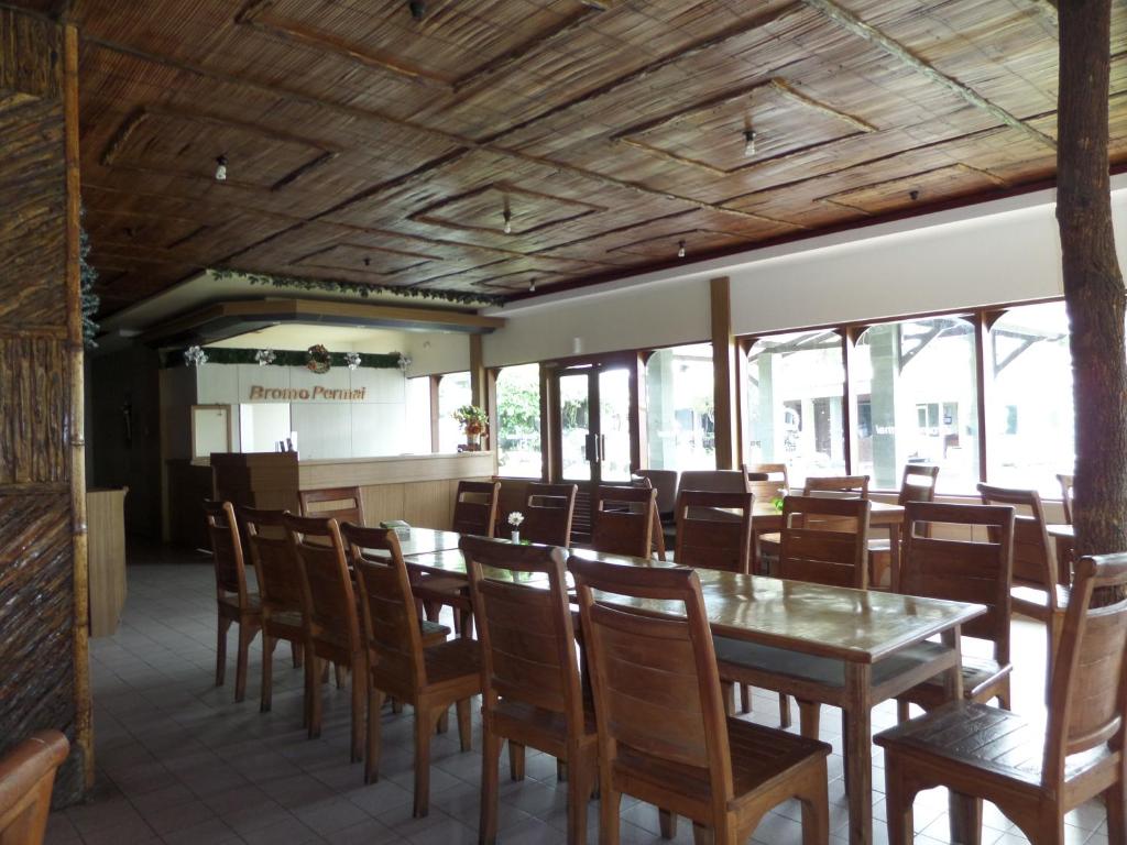 Restaurace v ubytování Bromo Permai 1