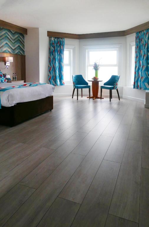 
Sea View Double Room with Terrace – NO PETS
