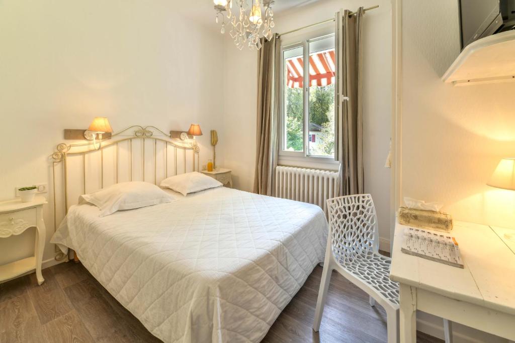 Logis Hôtel le Commerce- Darracq - Doppelzimmer