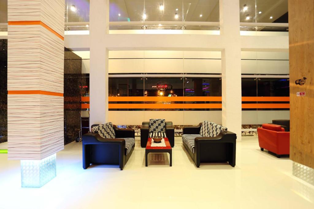 Posezení v ubytování Miyanna Hotel
