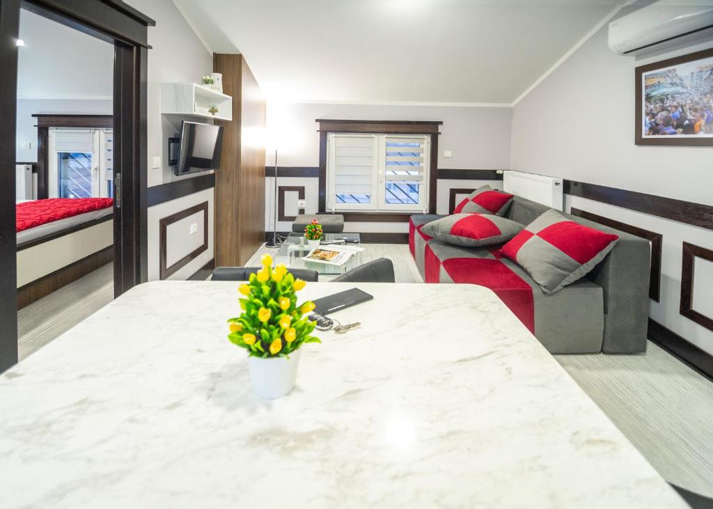NBN NATIONAL CO - Apartamento De Un Dormitorio