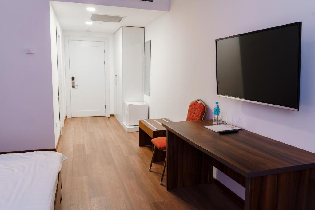 The Square - Room King Estándar
