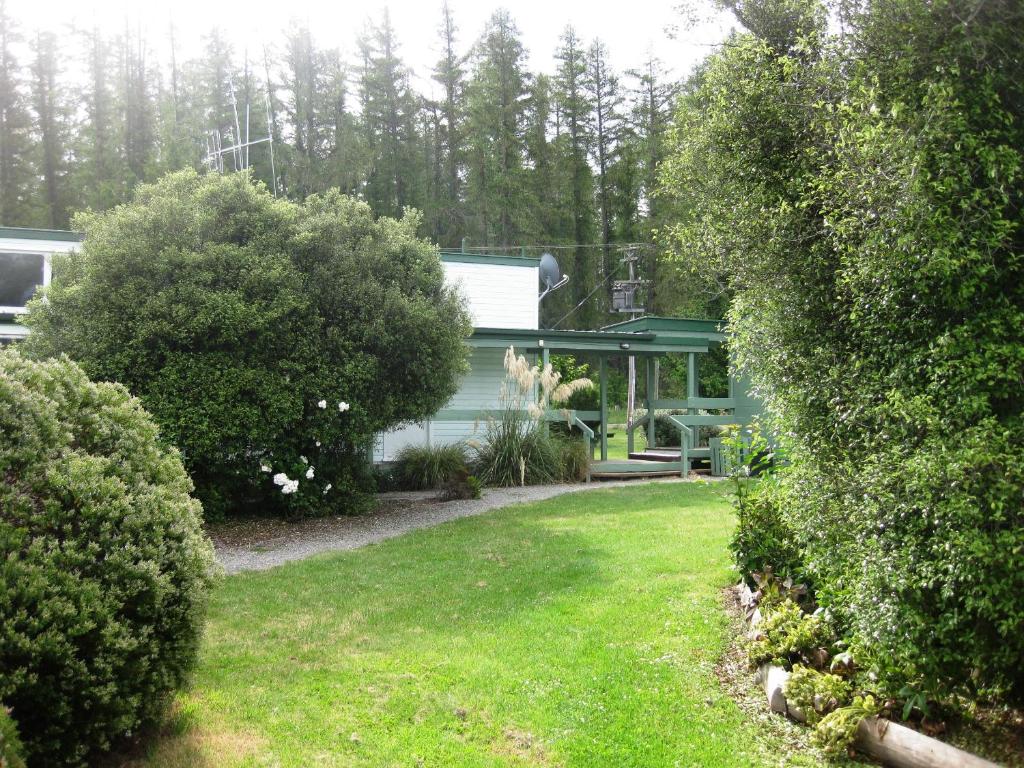 Alpine Holiday Apartments & Campground - Resim 6