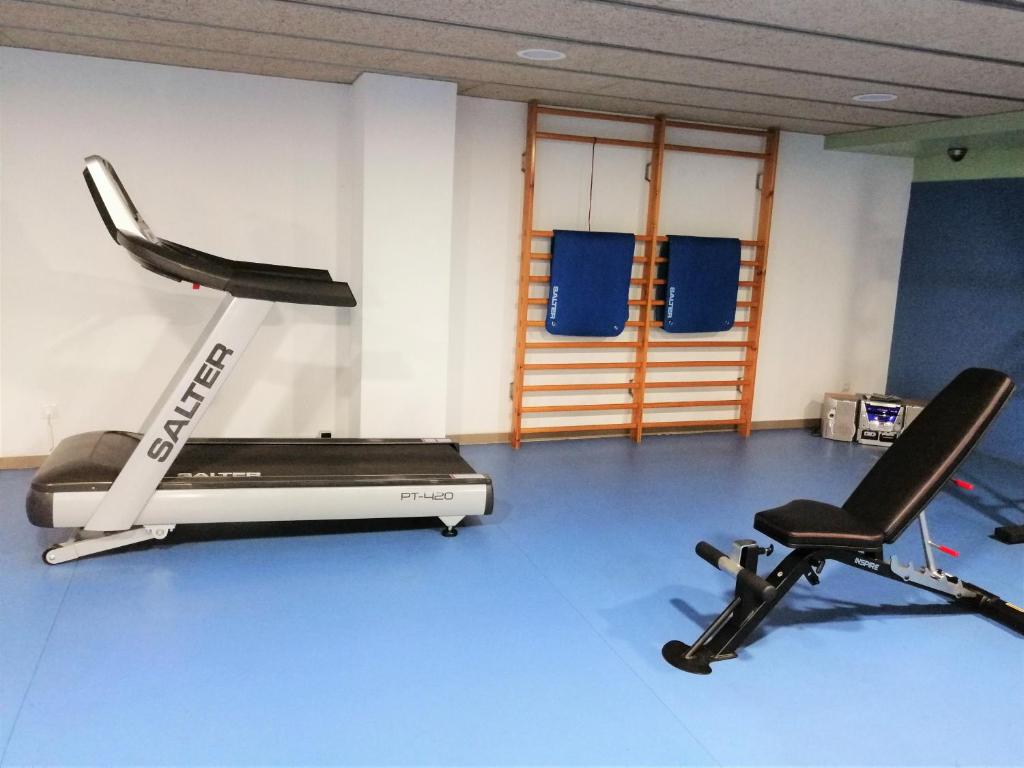 Fitness centrum a/nebo fitness zařízení v ubytování Residencia Universitaria Resa As Burgas