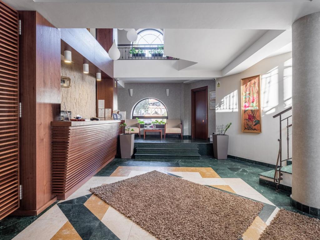 Hotel Miruna - New Belvedere - Resim 25