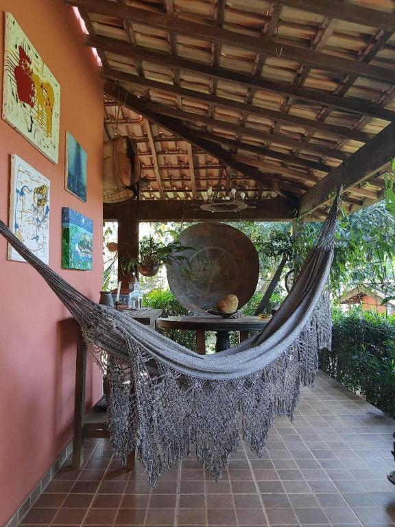  CHEZ ALE